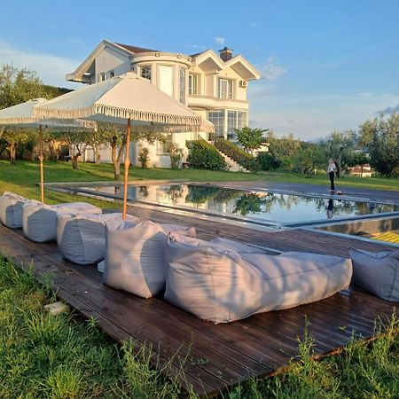 Villa Kamila 티라나 외부 사진